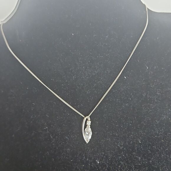 Simply Silver 925 Tear Drop Necklace Crystal - Picture 2 of 16